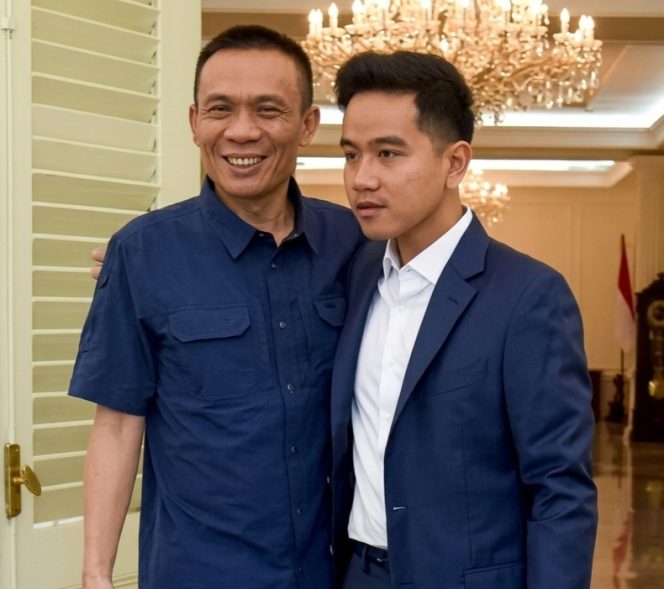 
					Pembeli Buku ‘Gibran End Game’ Laporkan Penulis ke Polda Metro Jaya