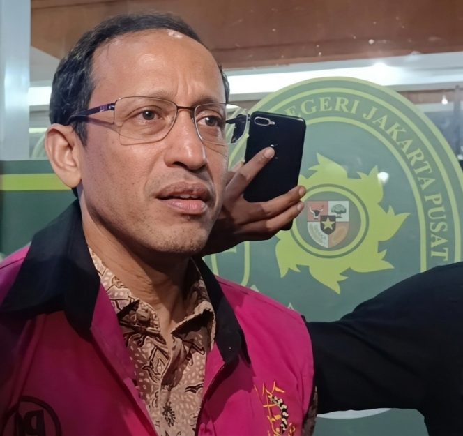 
					Sidang Korupsi Chromebook Ditunda, Nadiem Makarim Masih Dirawat di Rumah Sakit