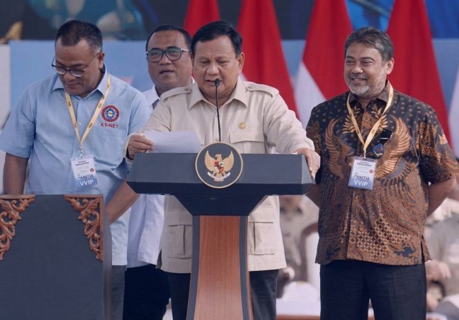 
					Prabowo Umumkan Paket Kebijakan Ketenagakerjaan Baru di Peringatan May Day 2026